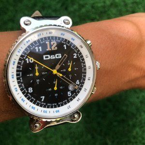 Dolce Gabbana D&G Rhythm Round Silver Tone Black Leather Watch DW0378 G9